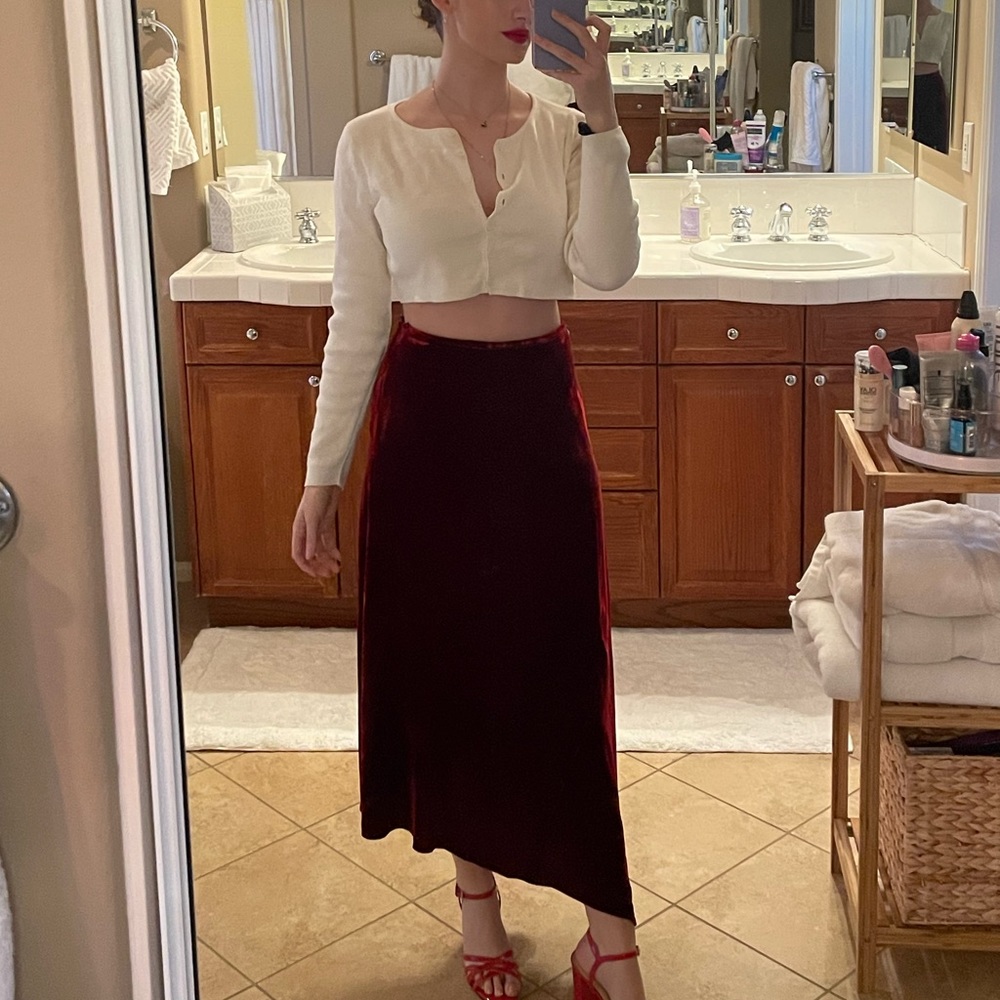 NWT Vintage Red Velvet Calvin Klein Collection Asymmetrical Midi Skirt (Size 4)